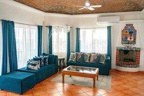 Living area - Casa Cielo Azul (Puerto Peñasco)