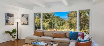 2 Acre Coastal Farmstead - Pet, RV, Horse Friendly