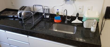 Micro-ondes, plaque de cuisson