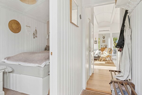 3 makuuhuonetta, silitysrauta/-lauta, ilmainen Wi-Fi