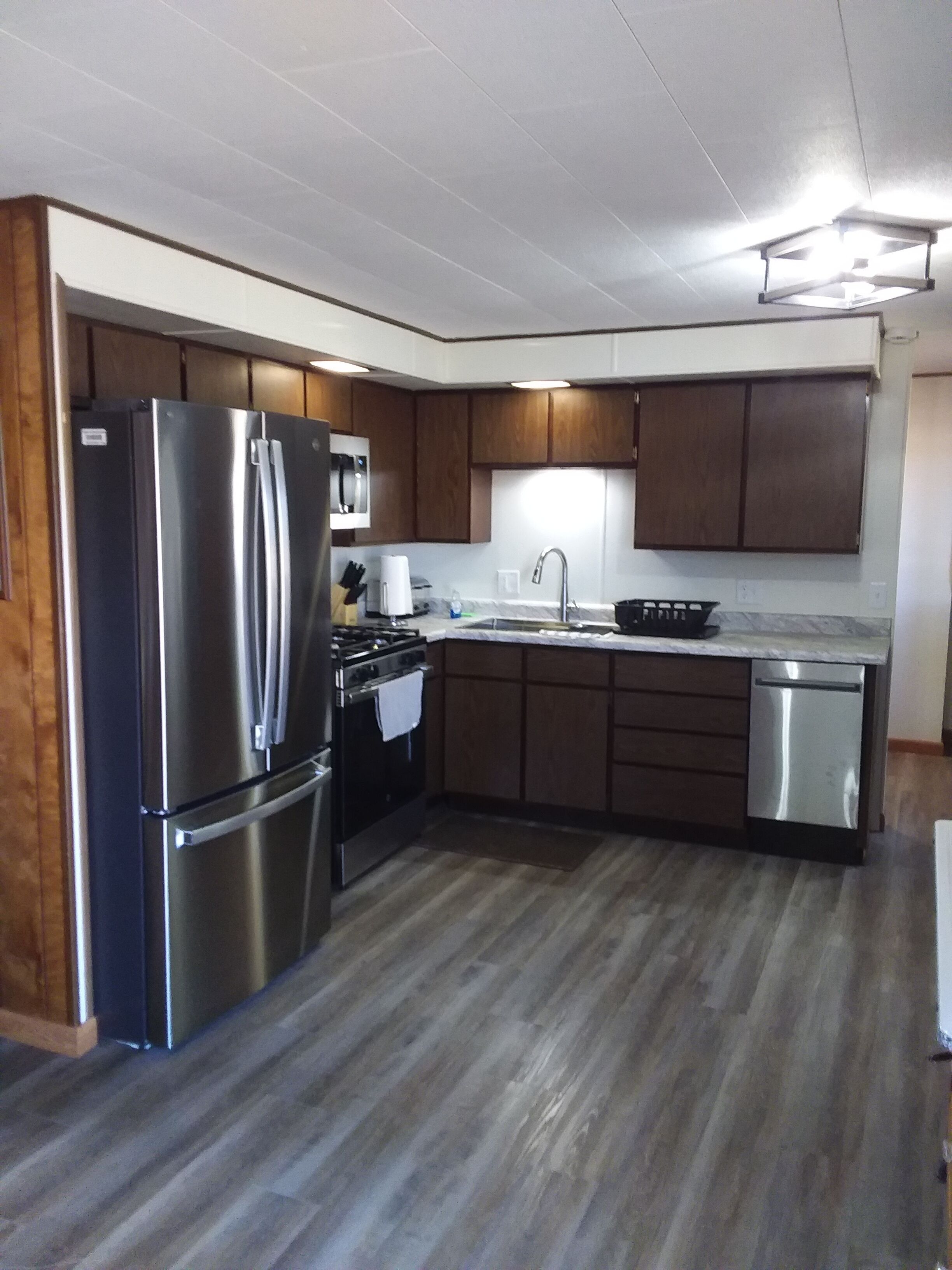 Mikrowelle, Ofen, Herdplatte, Geschirrspüler