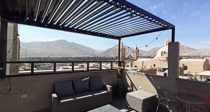 Modern, Fully-Equipped Apartment in Downtown.