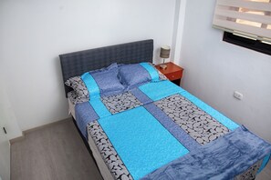 2 slaapkamers, een strijkplank/strijkijzer, wifi, beddengoed