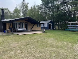Exterior - Blue Haven Cottage (Goulais River)
