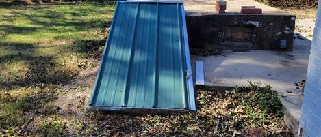 Enceinte de lâhĂ©bergement