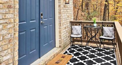 Secluded 1BR/1BA Massanutten mountain hideout.