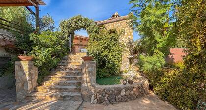 Stunning home in Mula