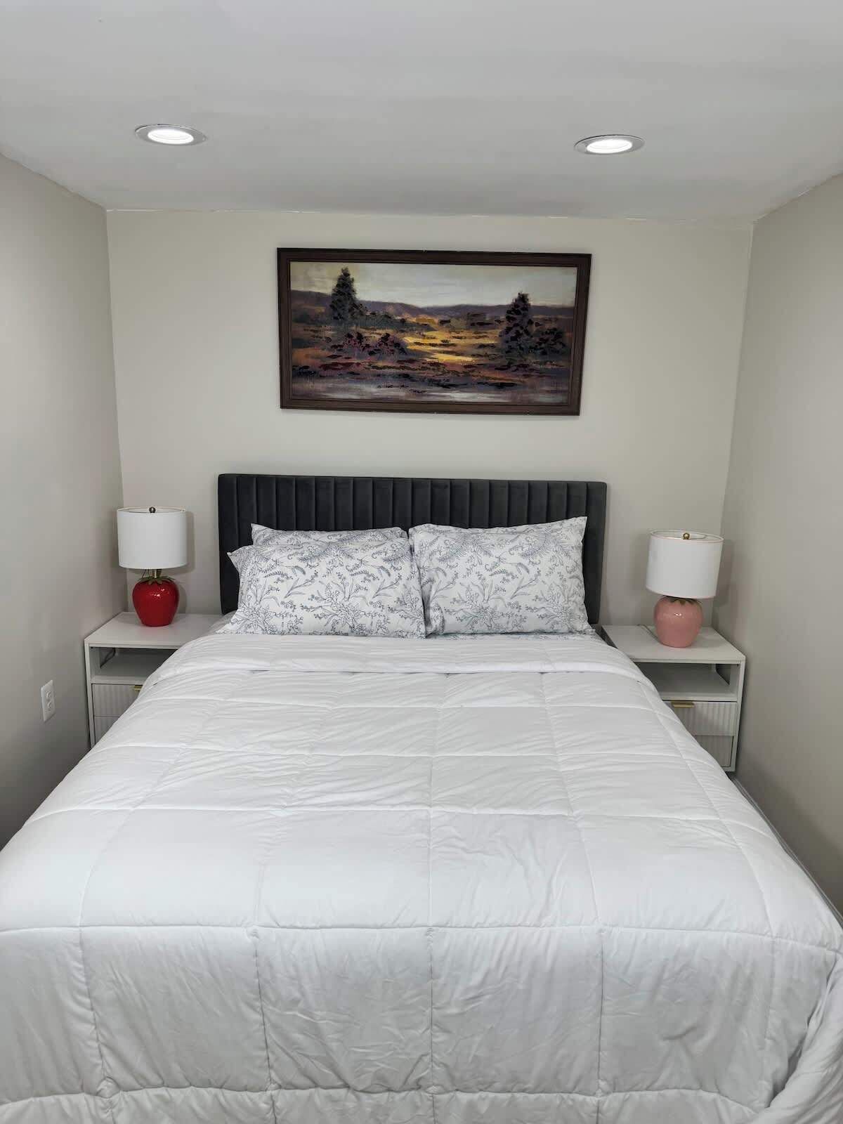 2 slaapkamers, een strijkplank/strijkijzer, wifi, beddengoed