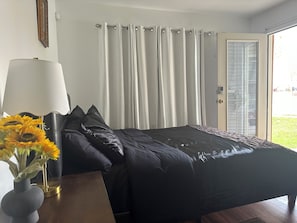 1 多间卧室、熨斗/熨衣板、上网接入