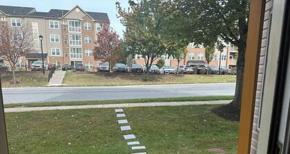 Cozy studio in welcoming Laurel