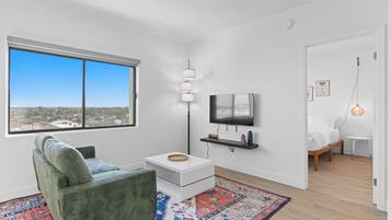 40-inch Smart TV with digital channels