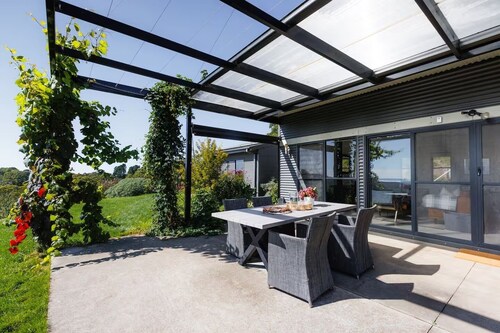 Maggie's Retreat
Entire home in Hampton, Australia