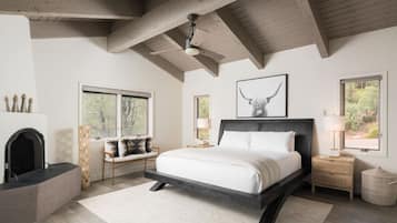 3 habitaciones, tabla de planchar con plancha, cuna de viaje y wifi