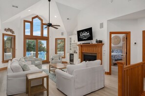 Smart TV, fireplace, foosball, table tennis - 16 Sunset: Private Pool, Hot Tub, Game Room, Community Amenities (Corolla)