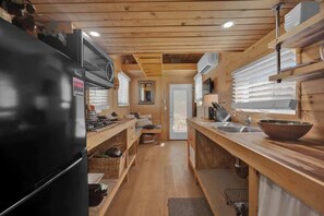 Private kitchen - 1BR Sleep 3 PALO DURO CANYON Cabin Firepit Pet OK (Canyon)