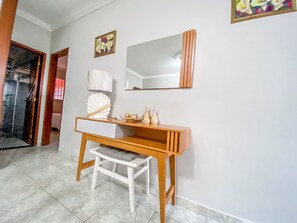 Interior - Furnished 4-Bedroom Apartment | Sleeps 7 - Casablanca Building - Nazaré (Belém)