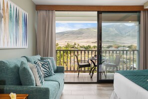 Smart TV - SUMMER SALE!!! Beach Access, Pool, Great Location -Lahaina Shores 426 (Lahaina)