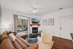 Smart TV, fireplace - Modern Bear Hollow Condo w/ Hot Tub Access Prime Park City Location (Park City)