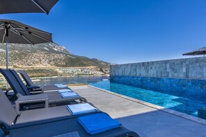 Pool - Discover your Kalkan escape – private pool and sea views (Kalkan Centre)