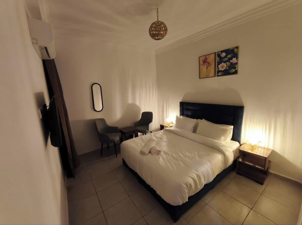 2 bedrooms, WiFi, bed sheets