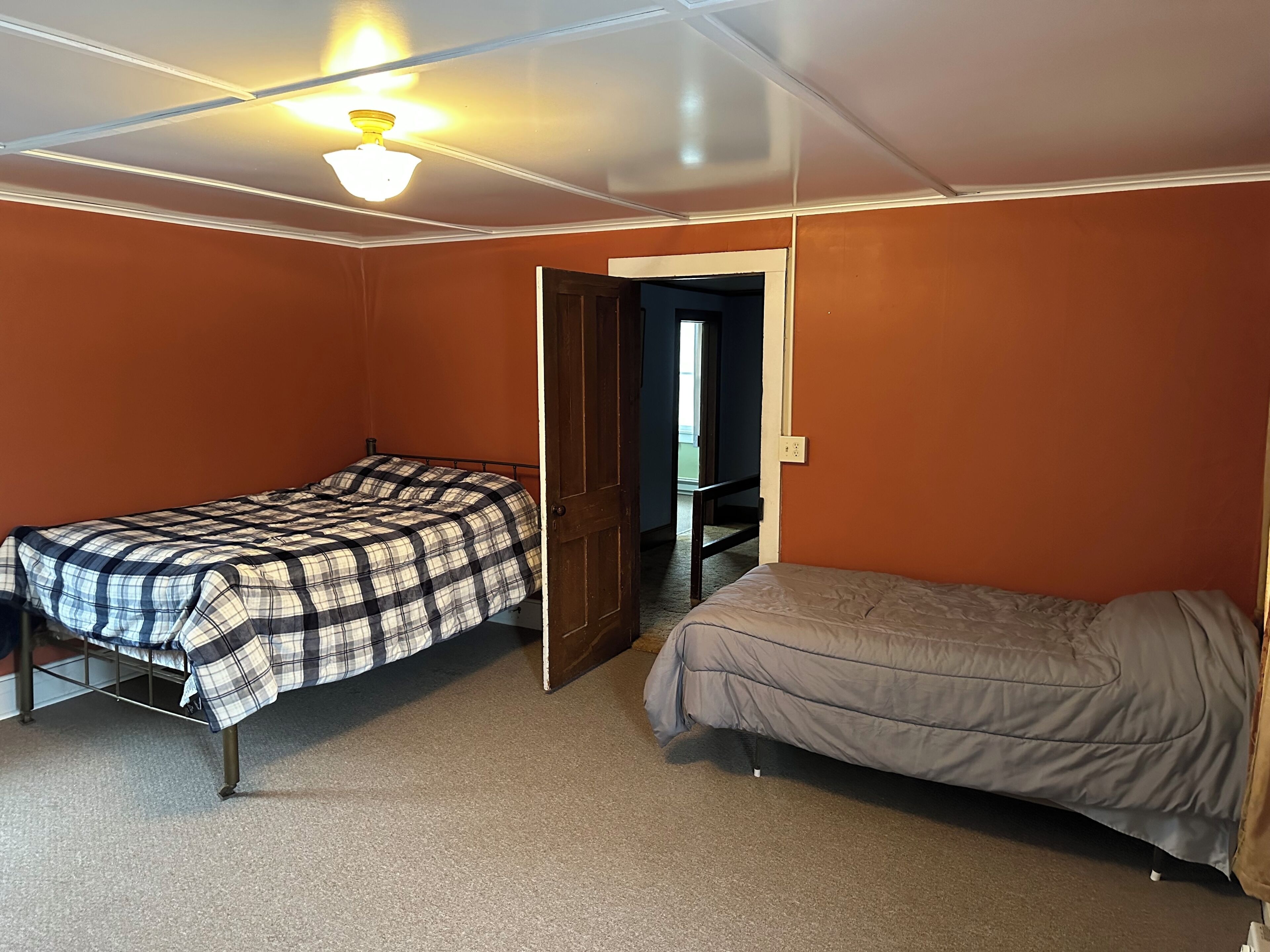 4 bedrooms, WiFi, bed sheets