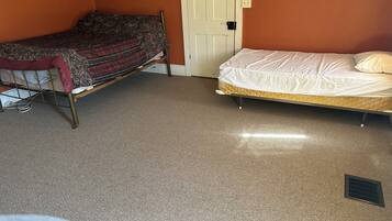 4 habitaciones, wifi y ropa de cama