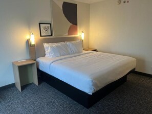Desk, laptop workspace, blackout drapes, iron/ironing board - Spark by Hilton Bettendorf (Bettendorf)