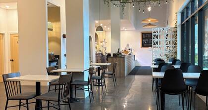 Bearfoot Haven in the Canadian Rocky Mountains!!!