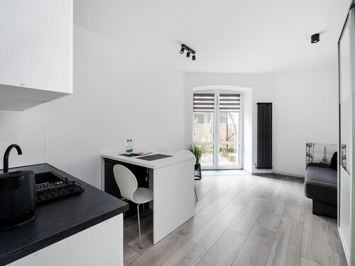 Park Źródliska Studio with Garden