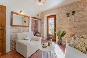 TV - Holiday home with air conditioning (Barban)