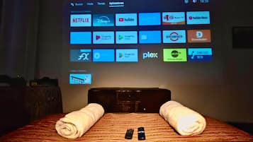 Romantic Double Room, 1 Queen Bed, Smoking, City View