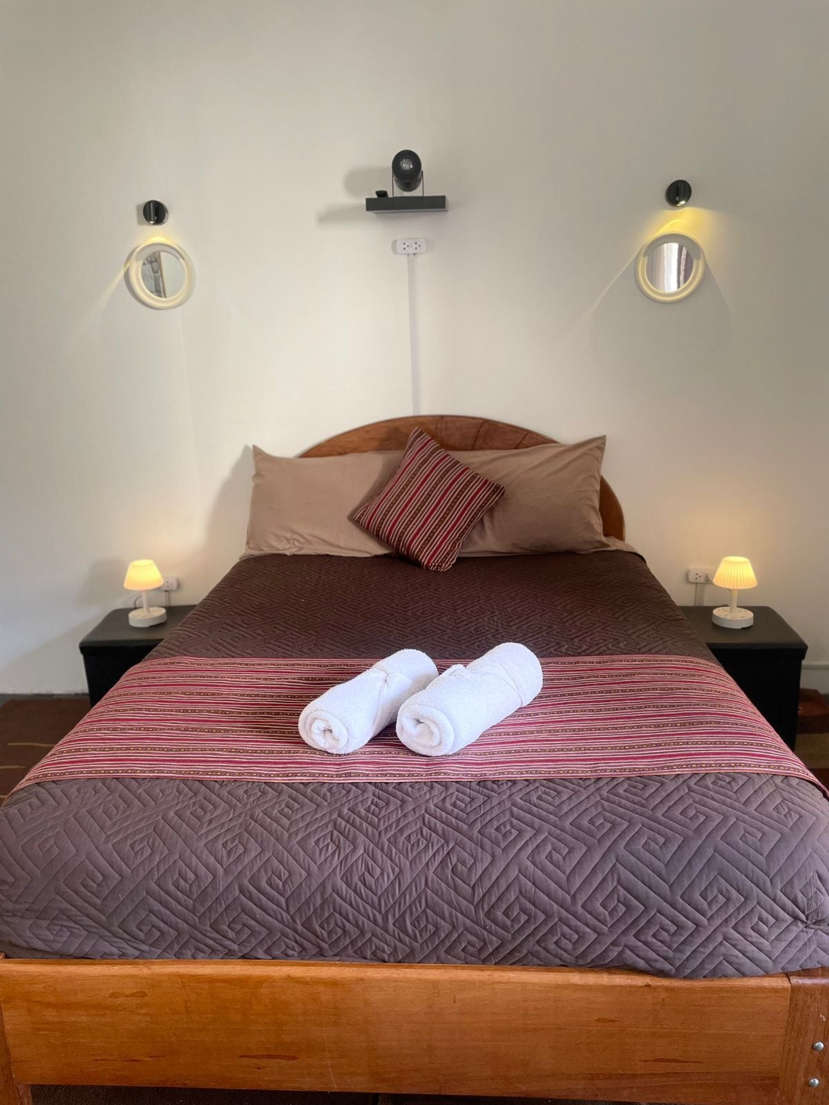 Romantic Double Room, 1 Queen Bed, Smoking, City View