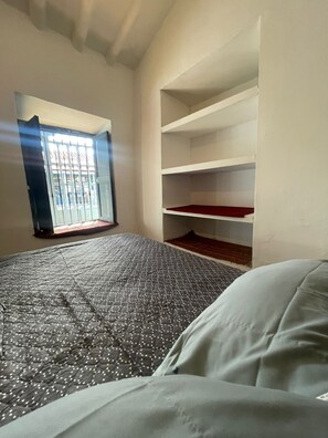 Economy Triple Room, Resort View