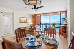 Dining - 9th floor haven with ocean views (Lahaina)