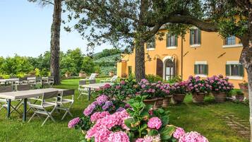 Ristorazione all'aperto