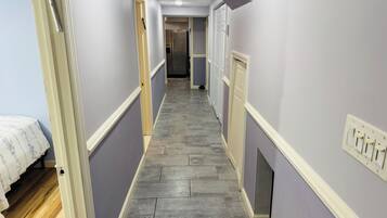 2 chambres, fer et planche Ă repasser, Wi-Fi, draps fournis