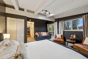 3 Schlafzimmer, Schreibtisch, Bügeleisen/Bügelbrett, kostenloses WLAN