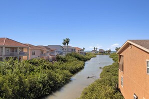 Exterior - 203 Spacious 5BR home in South Padre Island, perfect for family getaways. (South Padre Island)