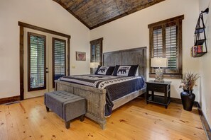 4 quartos, Wi-Fi de cortesia, roupa de cama