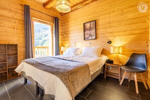 4 bedrooms, iron/ironing board, free WiFi - ANNAPURNA LODGE - BEAUFORT (BEAUFORT)