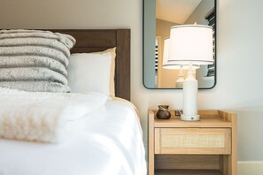 4 habitaciones, escritorio, tabla de planchar con plancha y wifi gratis 