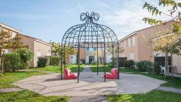 House | 1 bilik tidur