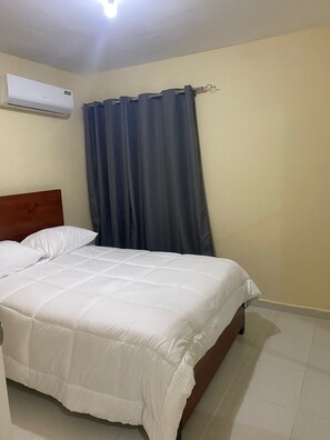 3 chambres, Wi-Fi gratuit, draps fournis