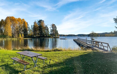 Gorgeous home in Svanskog with WiFi