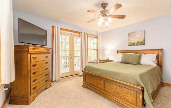 3 bedrooms, free WiFi, bed sheets