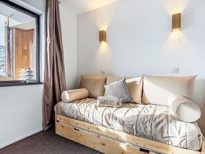 Interior - Les Olympiades by Interhome (Val Thorens)