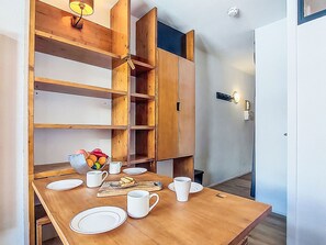 Unclassified image, 2 of 26, button - Les Olympiades by Interhome (Val Thorens)