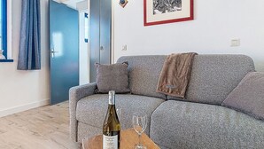 Unclassified image, 4 of 24, button - Les Olympiades by Interhome (Val Thorens)