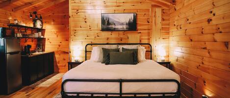 1 soverom, strykejern/-brett, wi-fi og sengetøy