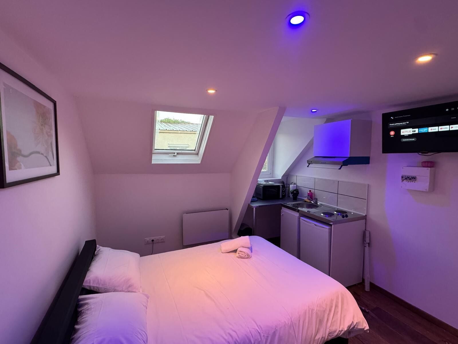 1 bedroom, WiFi, bed sheets